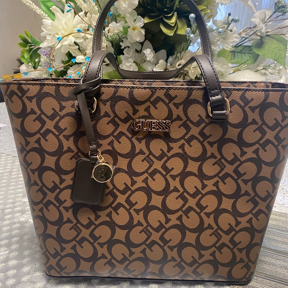GUESS Tan and Brown Logo Tote